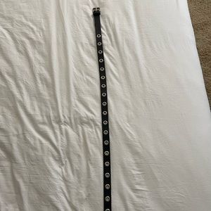 black brandy melville belt